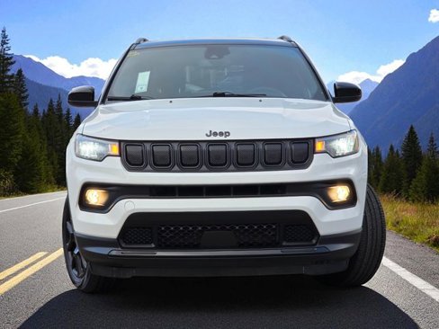 Used 2022 Jeep Compass Altitude image 3