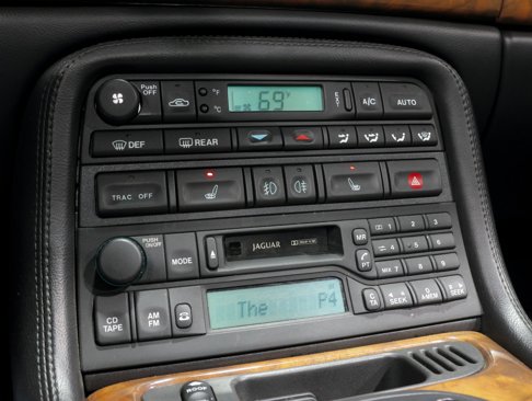 Used 2001 Jaguar XK8 Convertible image 67