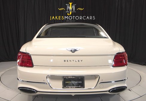 Used 2021 Bentley Flying Spur W12 w/ First Edition Specification image 12