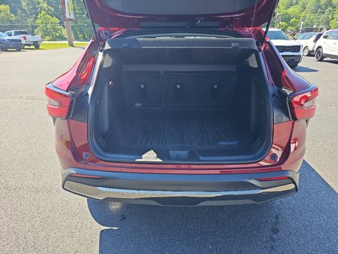 Used 2024 Chevrolet Trax ACTIV w/ Sunroof Package image 17