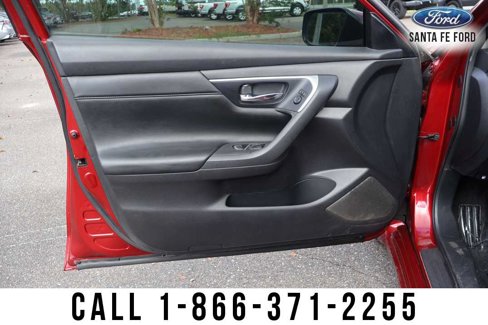 Used 2017 Nissan Altima 2.5 SR image 12