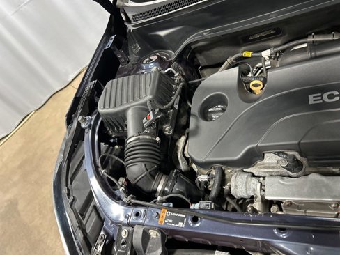 Used 2019 Chevrolet Equinox LT image 12