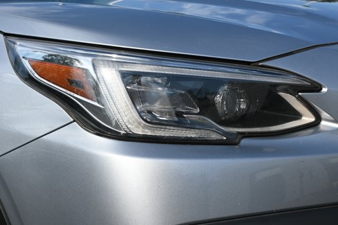 Used 2022 Subaru Outback Limited image 11