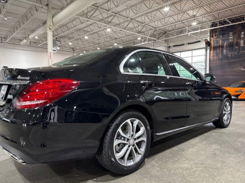 Used 2015 Mercedes-Benz C 300 4MATIC Sedan image 34