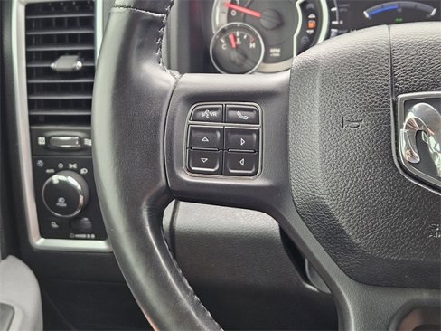 Used 2018 RAM 1500 Big Horn image 26