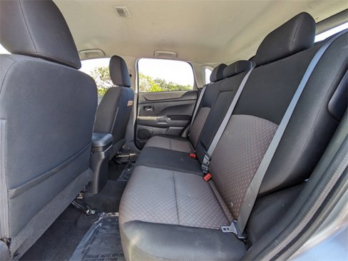 Used 2018 Mitsubishi Outlander Sport ES image 14