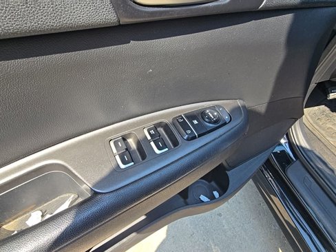 Used 2018 Kia Optima LX image 9
