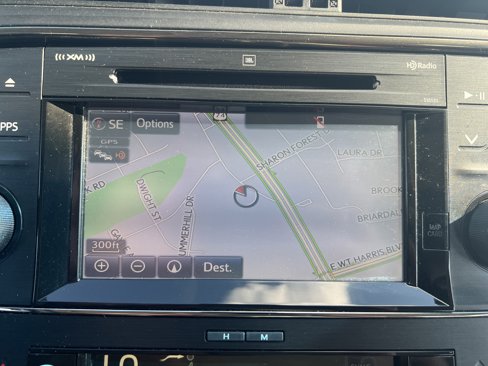 Used 2018 Toyota Avalon Limited image 24