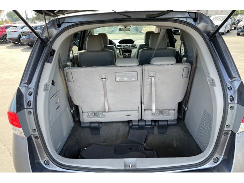 Used 2016 Honda Odyssey Touring Elite image 17