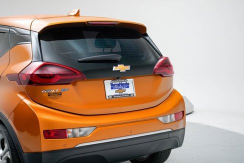 Used 2017 Chevrolet Bolt LT image 4