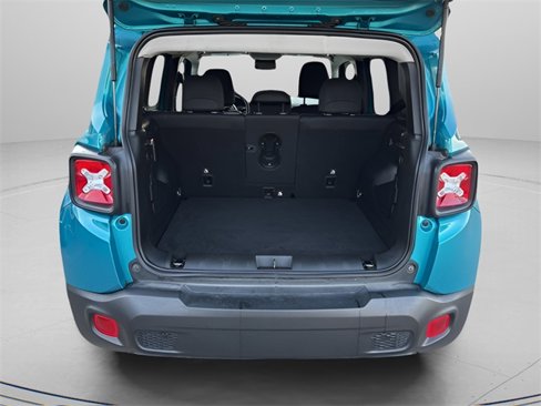 Used 2022 Jeep Renegade Latitude w/ Convenience Group image 21