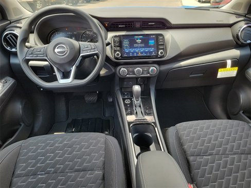 New 2024 Nissan Kicks SV image 17