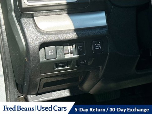 Used 2017 Subaru Forester 2.5i Premium image 12