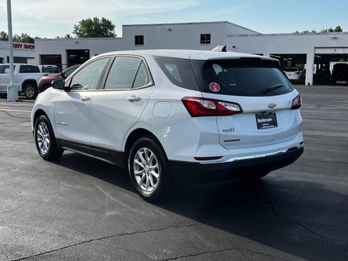 Used 2018 Chevrolet Equinox LS image 8