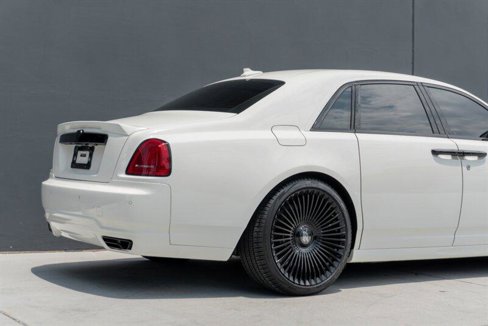 Used 2012 Rolls-Royce Ghost image 33