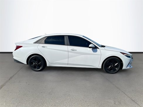 Used 2023 Hyundai Elantra SEL w/ Cargo Package image 8