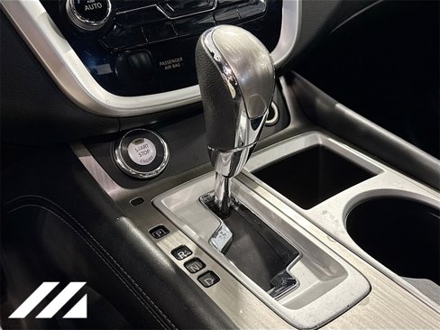 Used 2018 Nissan Murano SV image 17