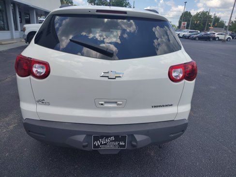 Used 2011 Chevrolet Traverse LT w/ Personal Connectivity Package image 5