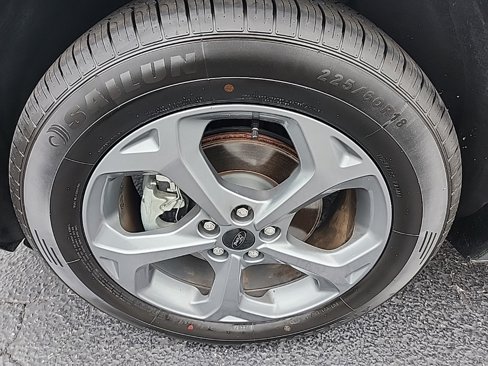 Used 2023 Ford Escape ST-Line image 9