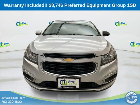Used 2015 Chevrolet Cruze LT image 2