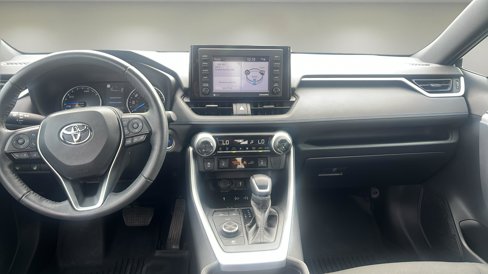 Used 2022 Toyota RAV4 SE w/ SE Grade Weather Package image 10