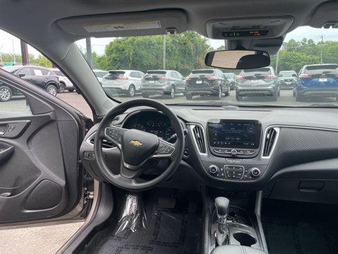 Used 2024 Chevrolet Malibu LT image 30
