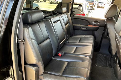 Used 2007 GMC Sierra 2500 SLT w/ Z71 Off-Road Package image 18