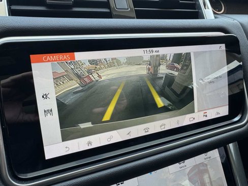 Used 2020 Land Rover Range Rover Sport HSE image 26