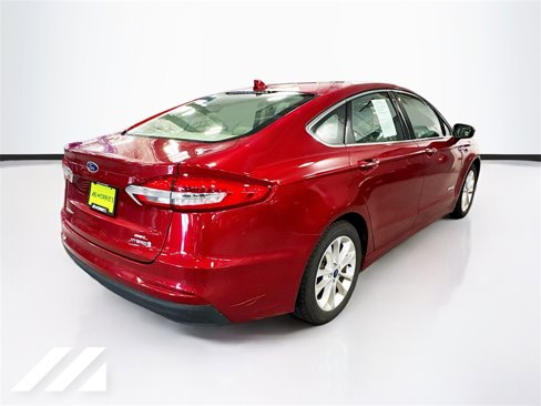Used 2019 Ford Fusion SEL image 5