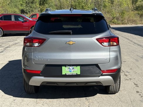Used 2023 Chevrolet TrailBlazer LT w/ Convenience Package image 6
