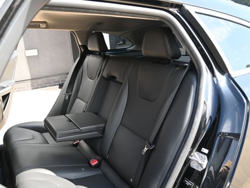 Used 2017 Volvo V60 T5 Premier w/ Convenience Package image 29