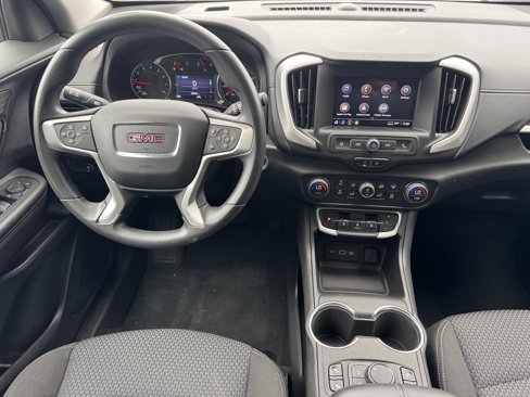 Used 2022 GMC Terrain SLE w/ Driver Convenience Package image 17