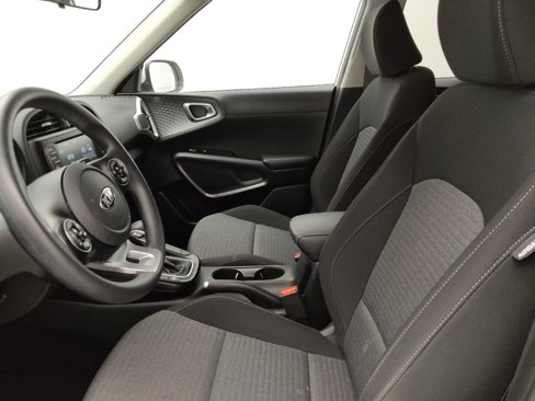 Used 2020 Kia Soul S image 17