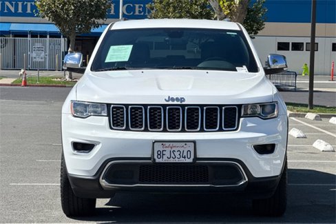 Used 2018 Jeep Grand Cherokee Limited image 9