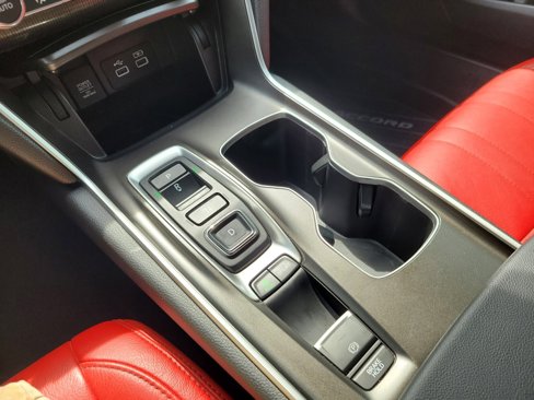 Used 2022 Honda Accord Sport image 13
