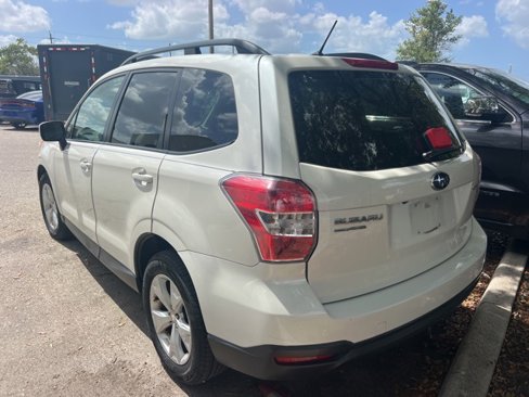 Used 2015 Subaru Forester 2.5i Premium w/ All-Weather Package image 5