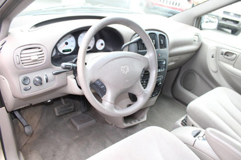 Used 2002 Dodge Grand Caravan Sport image 13