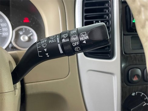 Used 2006 Mercury Mariner Luxury image 13
