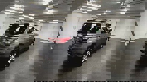 Used 2019 Chevrolet Traverse LT image 8