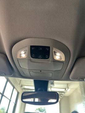 Used 2020 Chrysler Voyager Lxi image 22