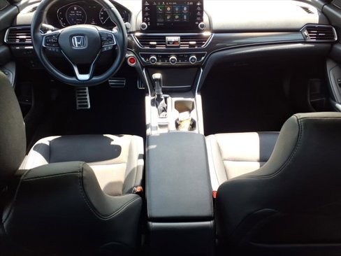 Used 2019 Honda Accord Sport image 17