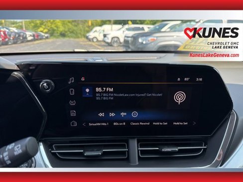 New 2025 Chevrolet Trax LT w/ Driver Confidence Package image 32