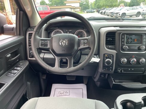 Used 2017 RAM 1500 Express w/ Express Value Package image 12