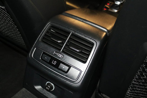 Used 2019 Audi A4 2.0T Premium image 65