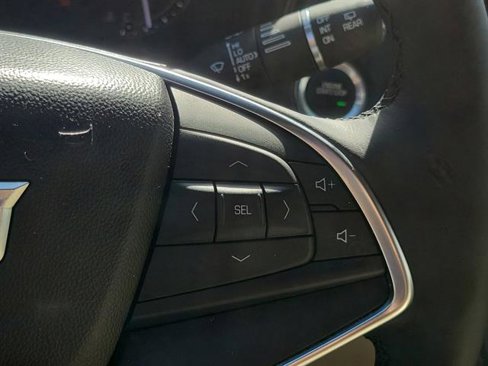 Used 2018 Cadillac XT5 Luxury w/ Driver Awareness Package image 49