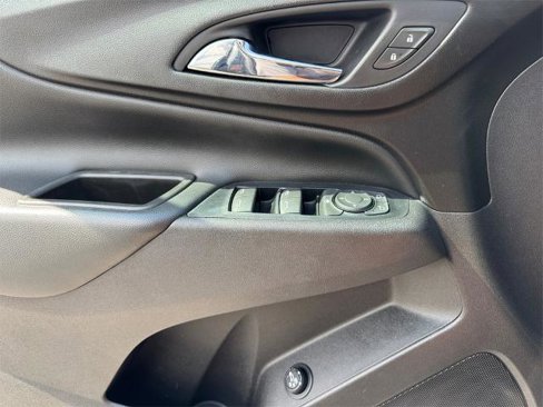 Used 2019 Chevrolet Equinox LT image 20