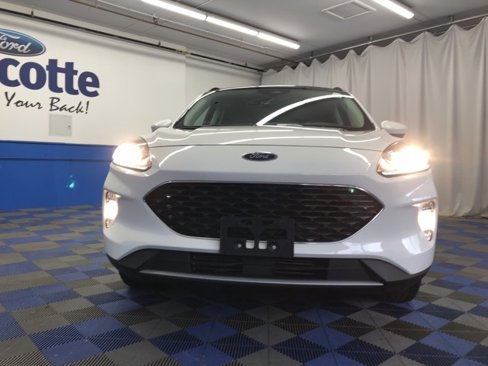 Certified 2022 Ford Escape SEL w/ Technology Package image 5