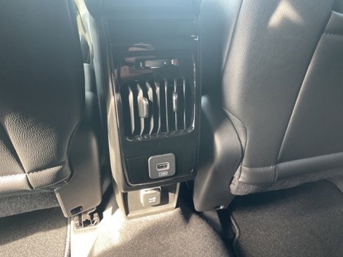 New 2025 Jeep Compass Latitude image 18