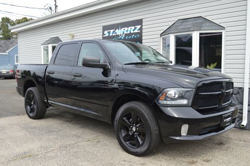 Used 2014 RAM 1500 Express w/ Black Ram 1500 Express Group image 7