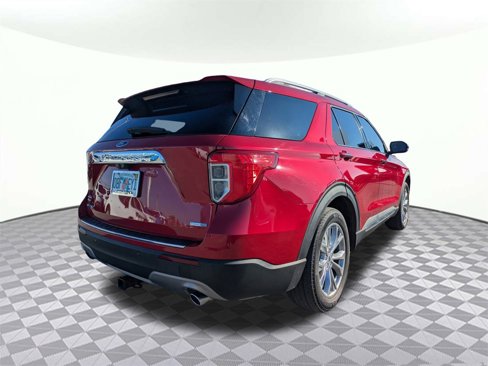 Used 2020 Ford Explorer Limited image 3